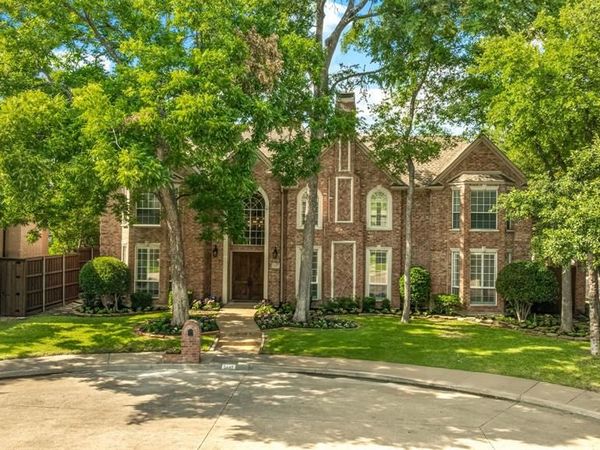 5227 Lincolnshire Court, Dallas, TX 75287