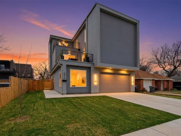 1810 Kraft Street , Dallas, TX 75212