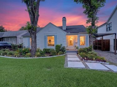 7015 Coronado Avenue, Dallas, TX 75214