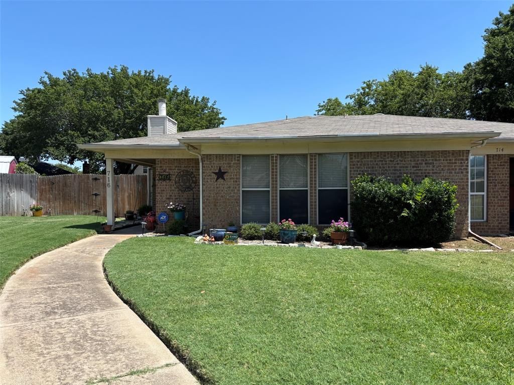 716 Peach Court, Grapevine, TX 76051 Main Photo