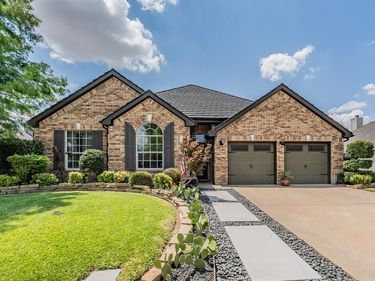 12109 Copper Creek Drive, Fort Worth, TX 76244