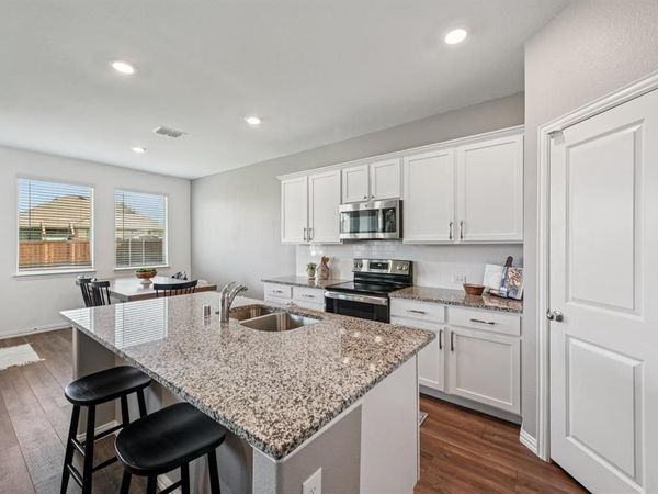 11600 Silver Queen Drive, Aubrey, TX 76227