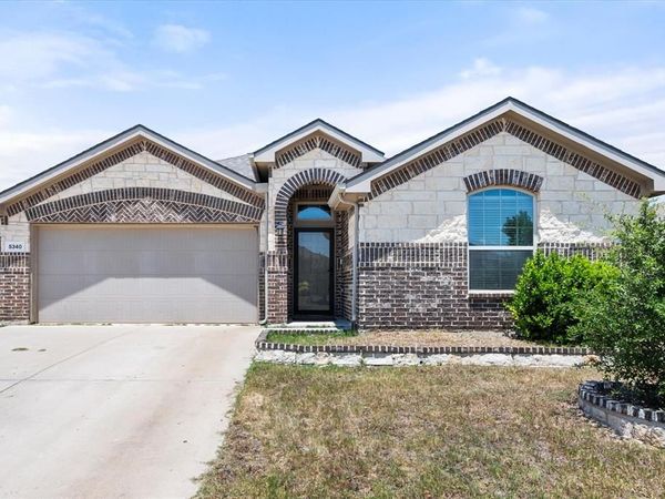 5340 Brentlawn Drive, Fort Worth, TX 76179