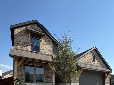 10000 Birchpoint Drive, Fort Worth, TX 76108