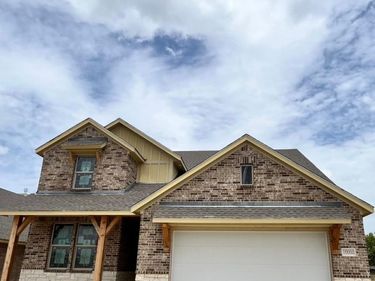 10000 Birchpoint Drive, Fort Worth, TX 76108