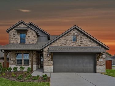 10000 Birchpoint Drive, Fort Worth, TX 76108