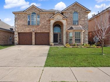 6317 Eagles Rest Drive, Fort Worth, TX 76179