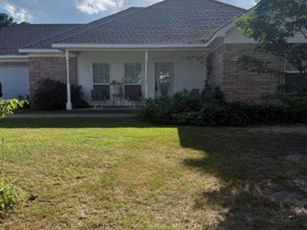 517 Wildewood Drive, Chandler, TX 75758