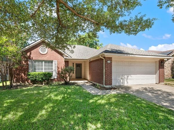 1208 Hanover Drive , Euless, TX 76040