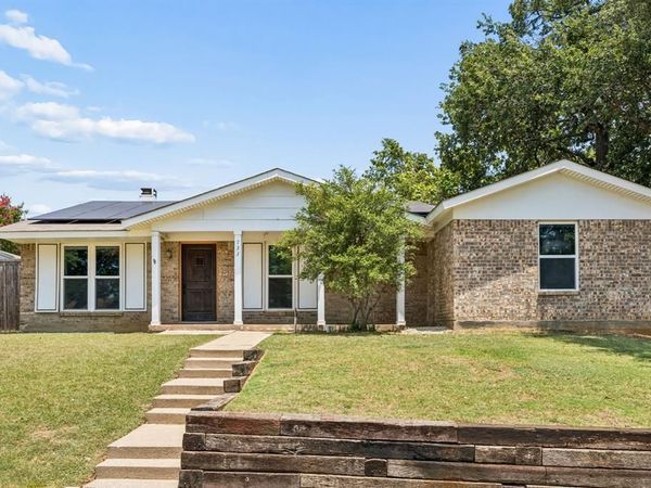 733 Mockingbird Drive, Lewisville, TX 75067