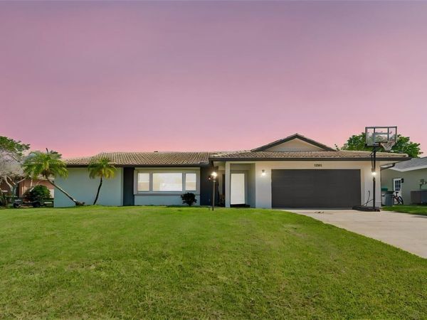 13901 88TH TERRACE , SEMINOLE, FL 33776