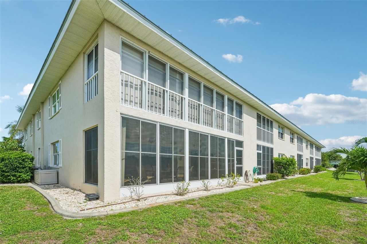 220 Coldeway Drive , Unit 124, Punta Gorda, FL 33950 Photo