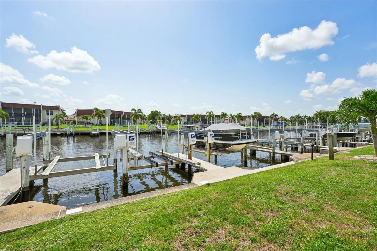 220 Coldeway Drive , Unit 124, Punta Gorda, FL 33950 Photo