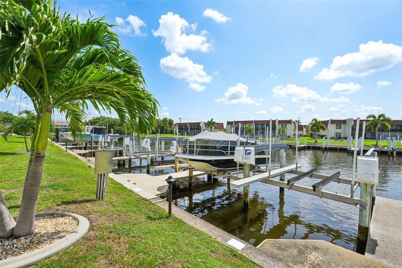 220 Coldeway Drive , Unit 124, Punta Gorda, FL 33950 Photo