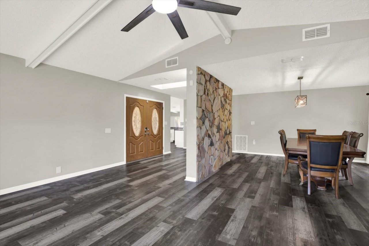 7487 River Country Drive, Weeki Wachee, FL 34607 Photo