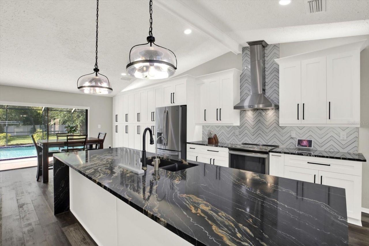 7487 River Country Drive, Weeki Wachee, FL 34607 Photo