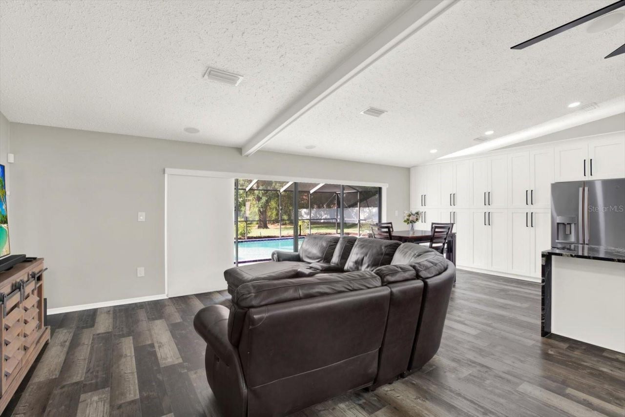 7487 River Country Drive, Weeki Wachee, FL 34607 Photo