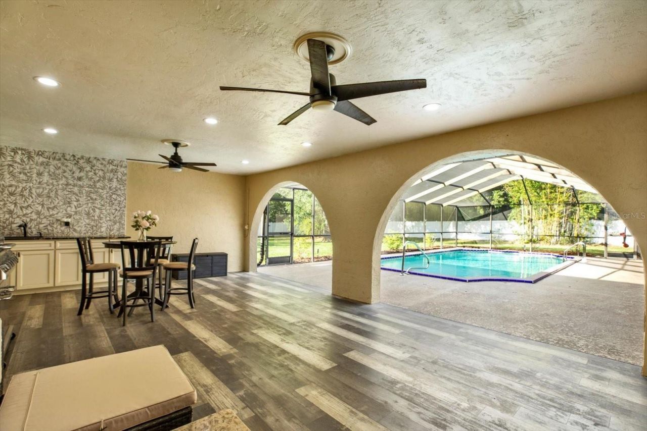 7487 River Country Drive, Weeki Wachee, FL 34607 Photo