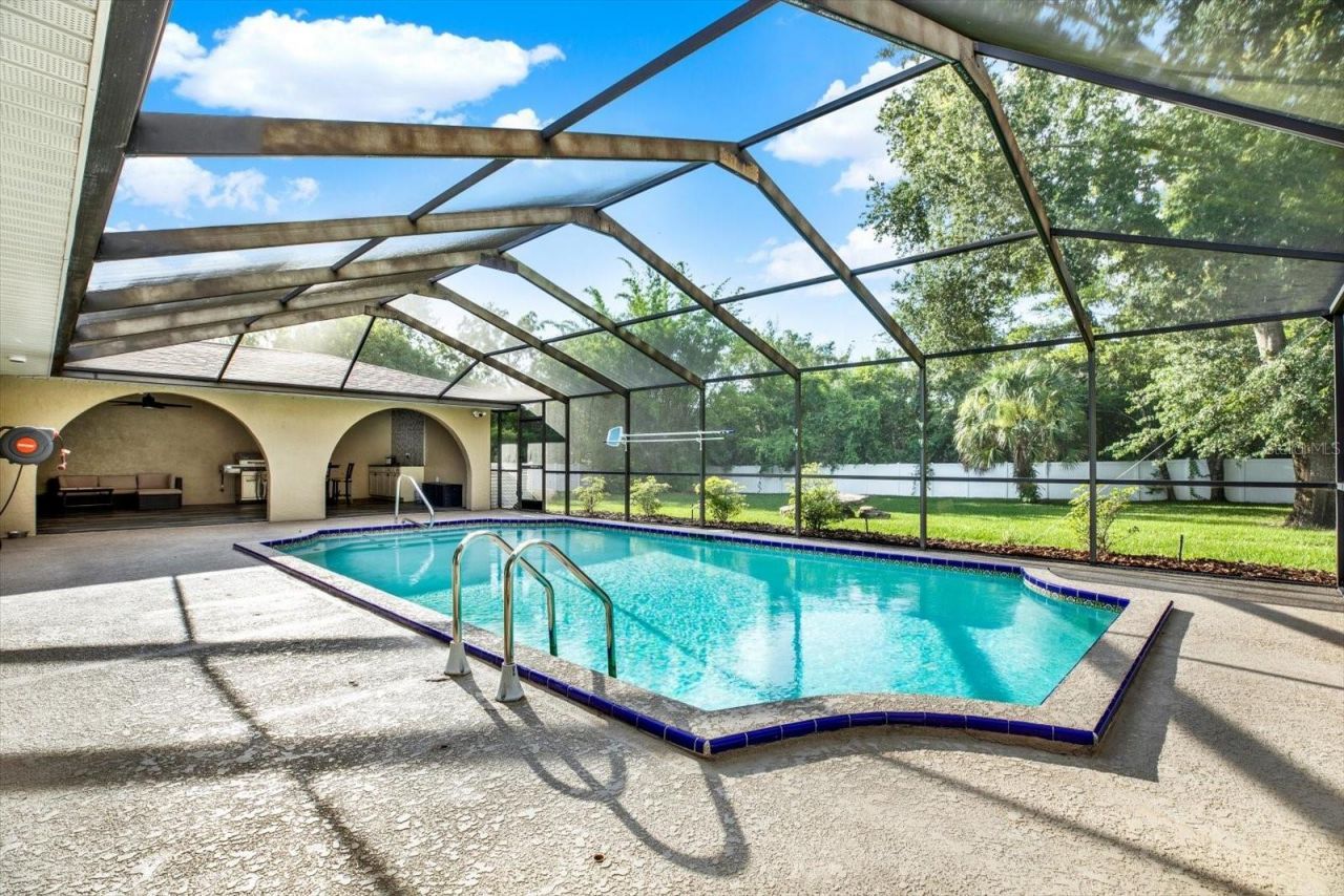 7487 River Country Drive, Weeki Wachee, FL 34607 Photo