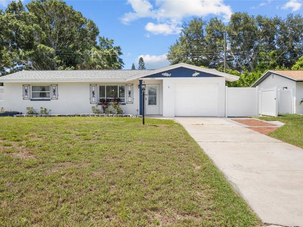 11916 85TH TERRACE, SEMINOLE, FL 33772