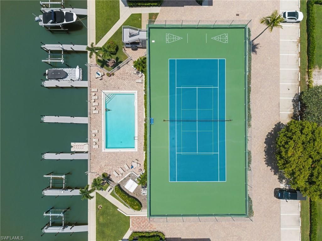 10482 Gulf Shore Dr, Unit 251, Naples, FL 34108 Photo