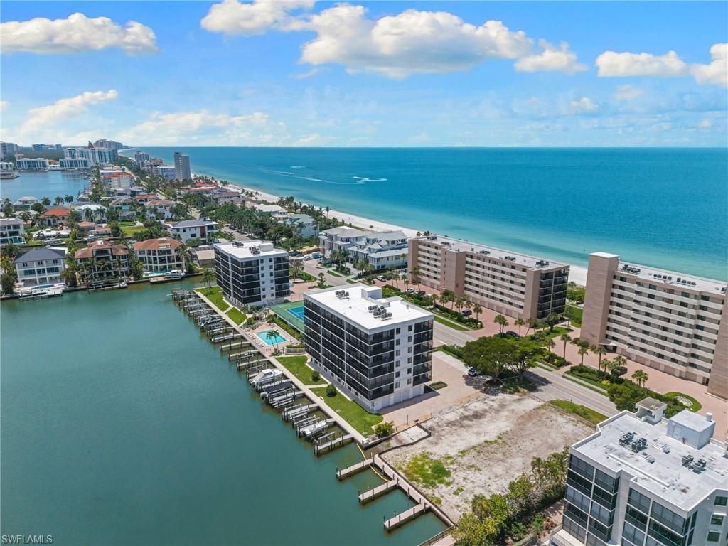 10482 Gulf Shore Dr, Unit 251, Naples, FL 34108 Photo