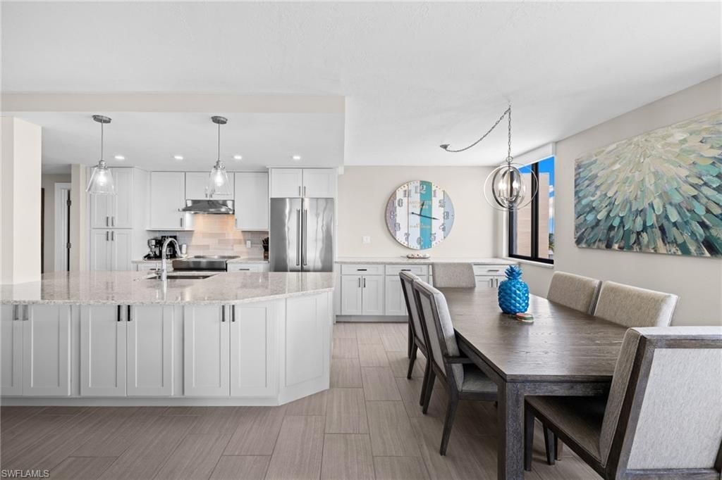 10482 Gulf Shore Dr, Unit 251, Naples, FL 34108 Photo