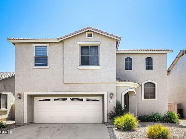 1231 S AMADOR, Mesa, AZ 85209