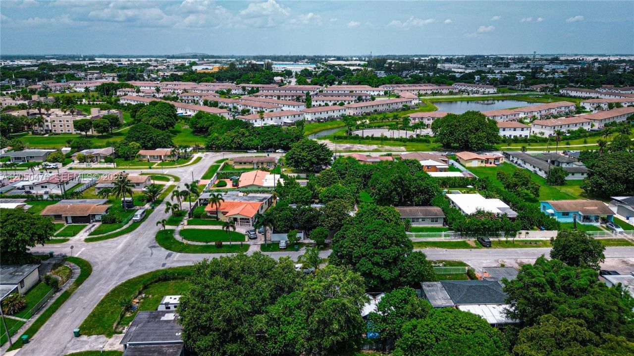 12210 NW 22nd Ave, Miami, FL 33167 Photo