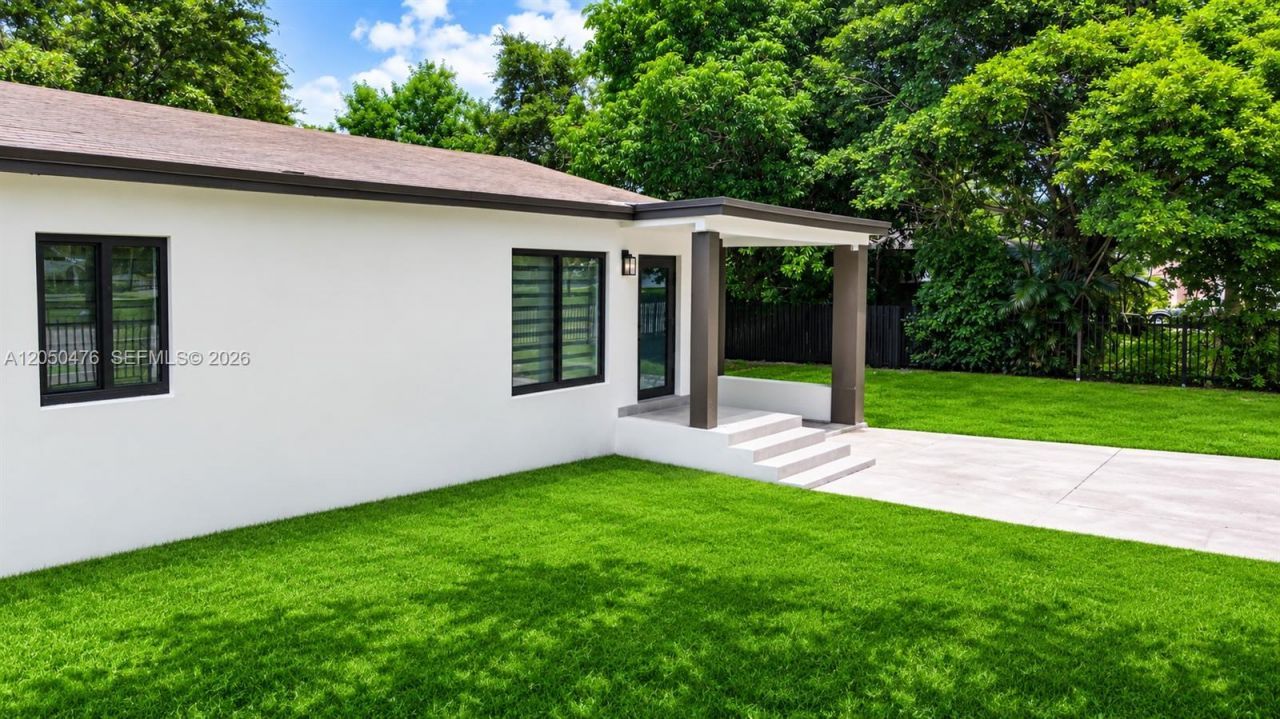 12210 NW 22nd Ave, Miami, FL 33167 Photo