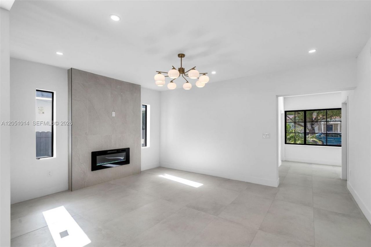 1760 SW 16th Ter, Miami, FL 33145 Photo