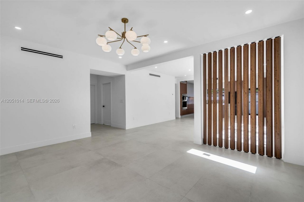 1760 SW 16th Ter, Miami, FL 33145 Photo