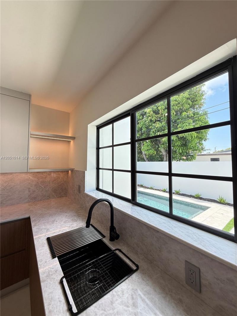 1760 SW 16th Ter, Miami, FL 33145 Photo