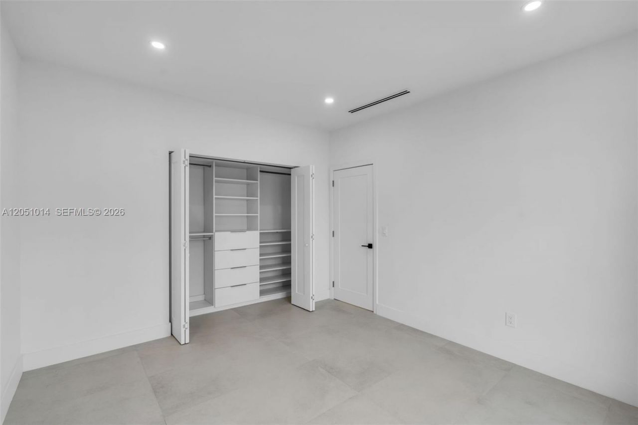 1760 SW 16th Ter, Miami, FL 33145 Photo