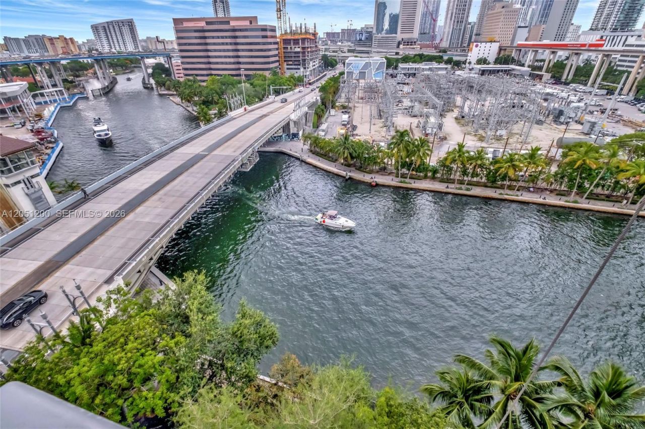 185 SW 7th St , Unit 2603, Miami, FL 33130 Photo