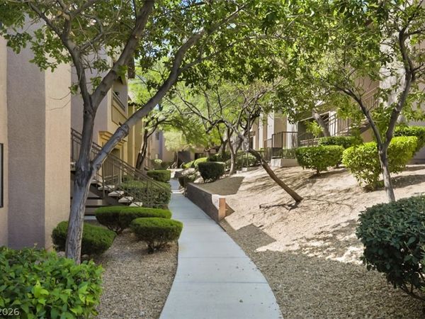 8250 N Grand Canyon Drive , Unit 1137, Las Vegas, NV 89166