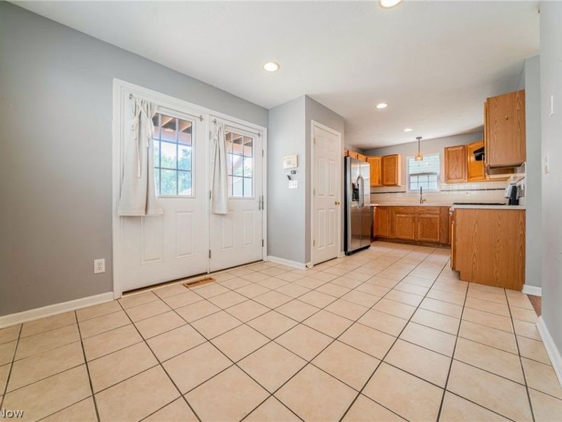 2477 W 5th Street, Cleveland, OH 44113 Photo 16