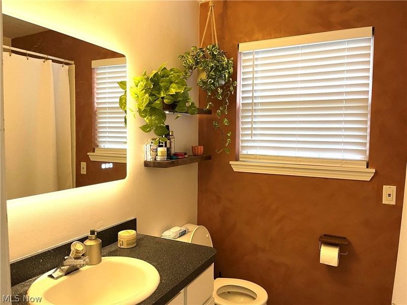 2477 W 5th Street, Cleveland, OH 44113 Photo 23