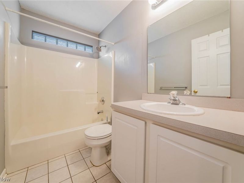 2477 W 5th Street, Cleveland, OH 44113 Photo 29