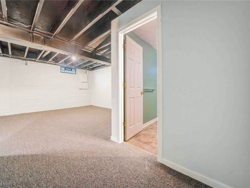 2477 W 5th Street, Cleveland, OH 44113 Photo 33