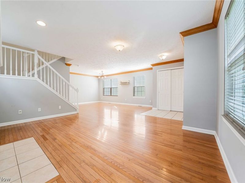 2477 W 5th Street, Cleveland, OH 44113 Photo 8