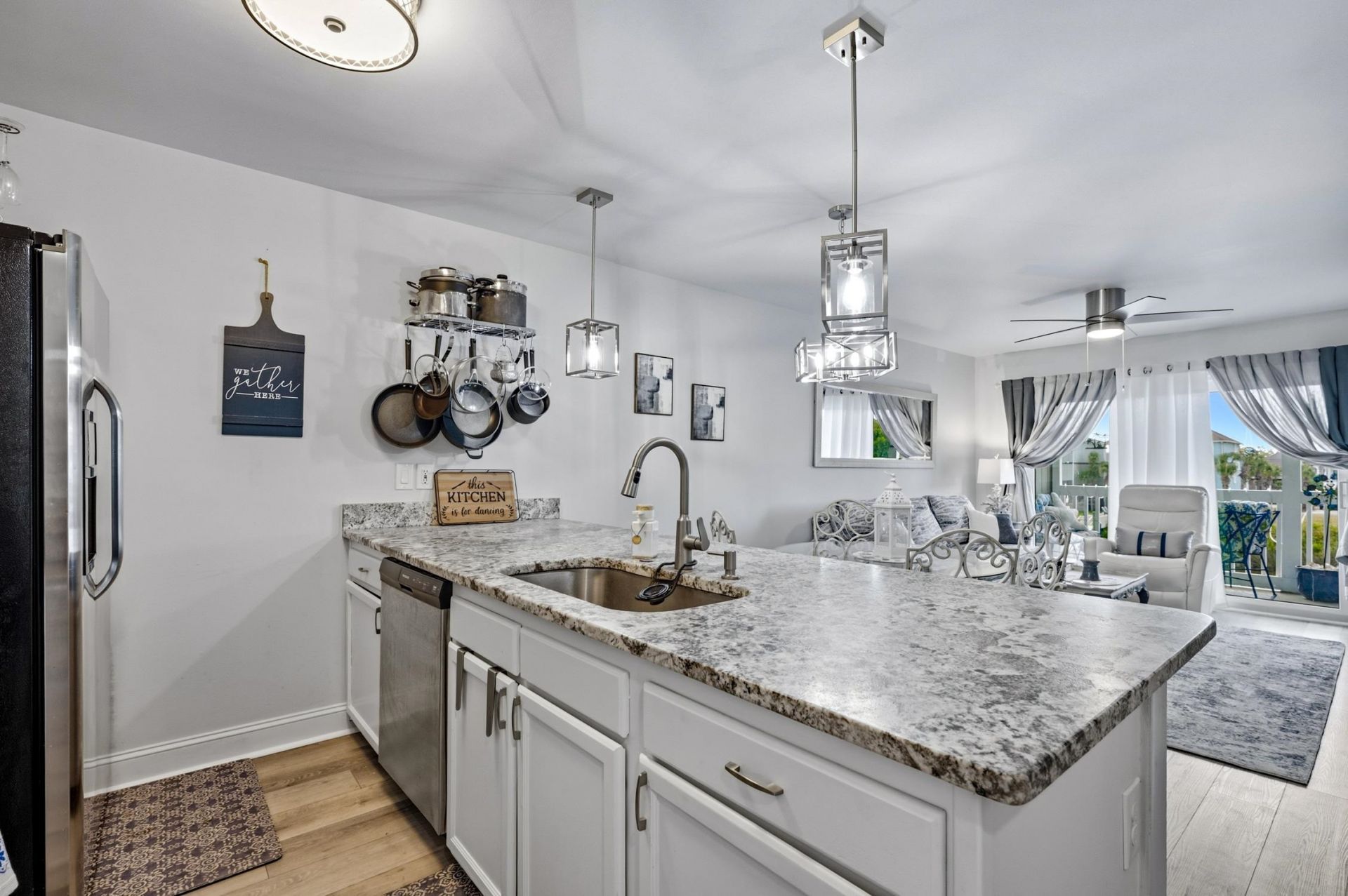4526 W Plantation Harbour Dr.  Photo 5