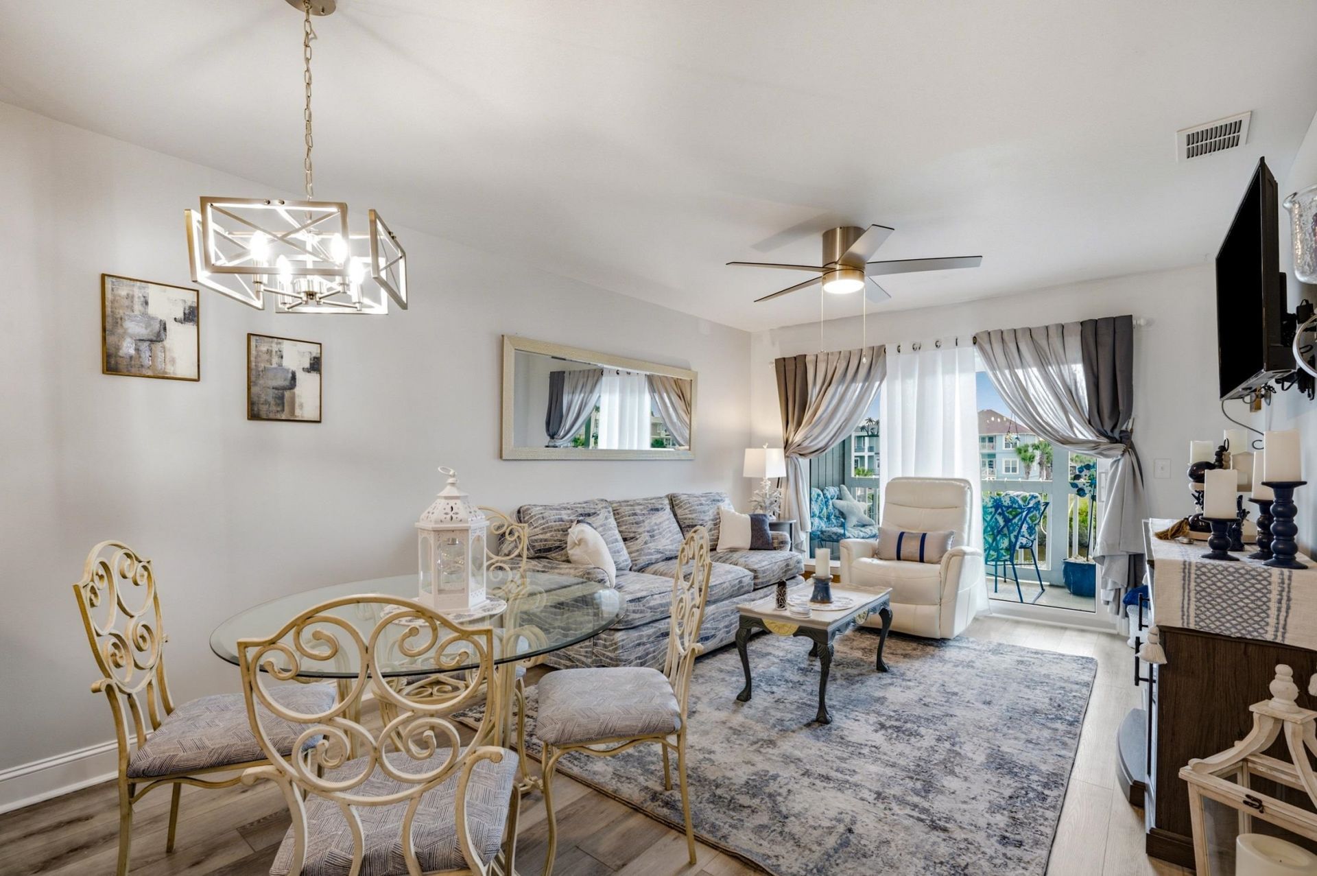 4526 W Plantation Harbour Dr.  Photo 8