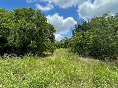 5368 Turnout Lane , Dallas, TX 75236