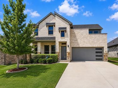 10533 Big Lagoon Drive, Fort Worth, TX 76179