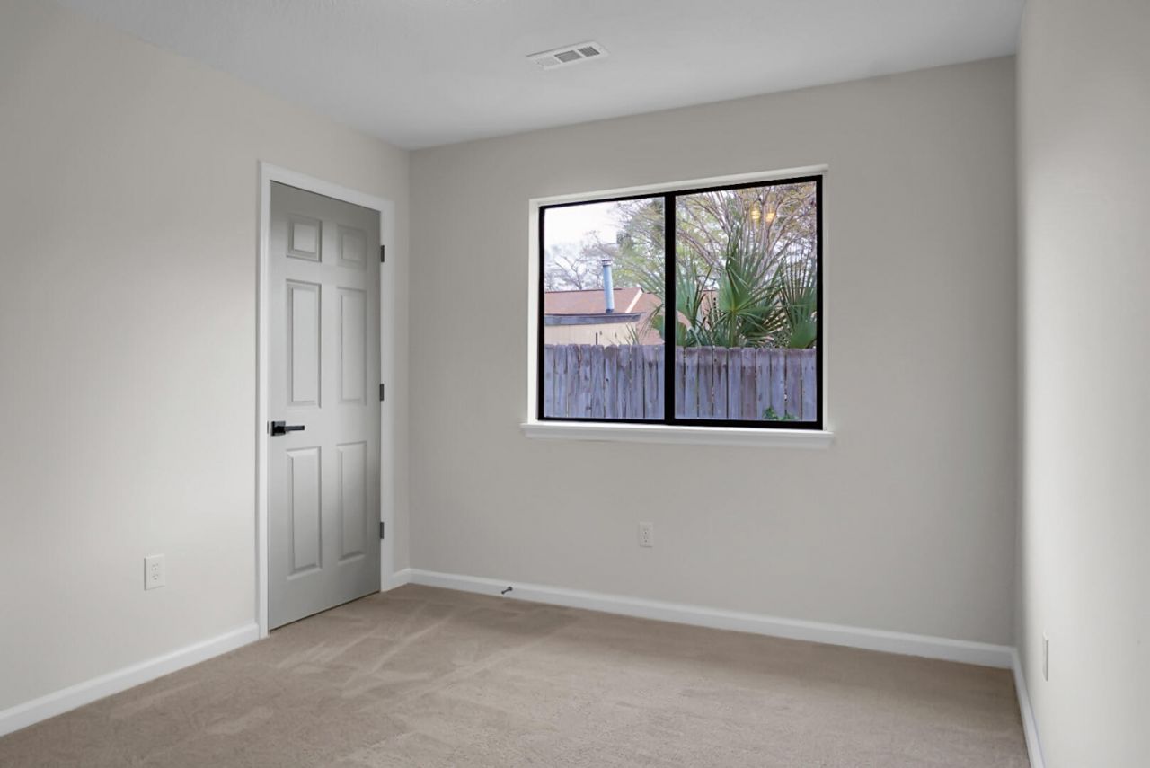 1837 Sundancer Lane Photo 18