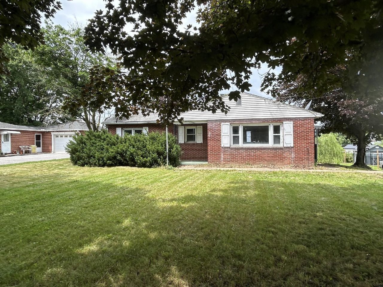 761 Warm Spring Road, Chambersburg, PA 17202 Main Photo