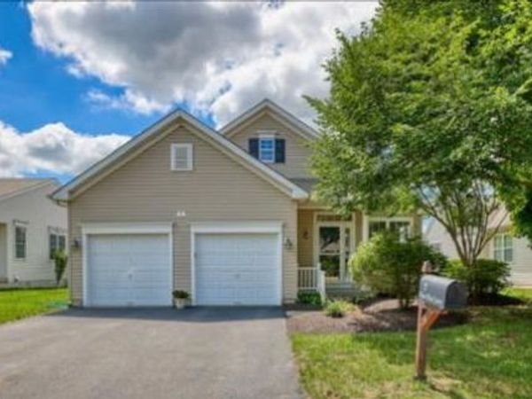 7 BLUE FLAX LANE, LANGHORNE, PA 19047