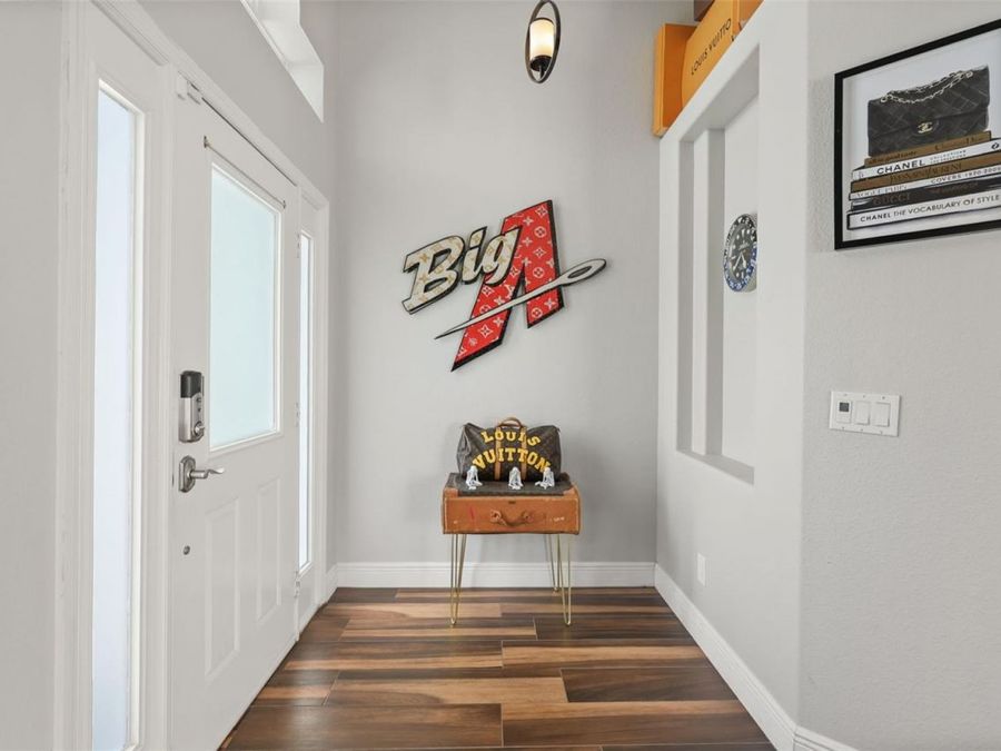 Property Image 4