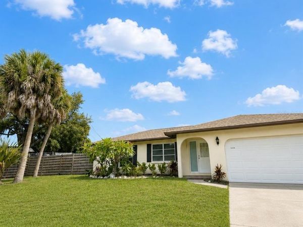 2428 LINWOOD DRIVE , SARASOTA, FL 34232